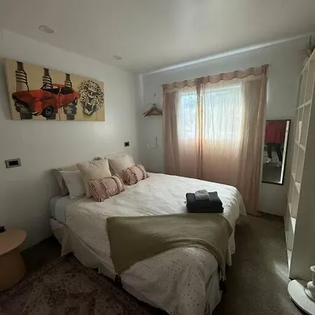 Electric Waihi Beach House - Family & Dog Friendly, Close To Beach, Pool Table, Outdoor Fire Room, Skate Ramp Bowentown Exterior photo